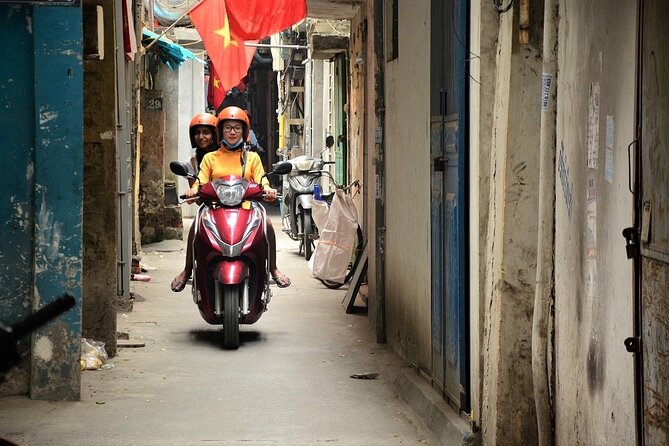 Hanoi Motorbike Tours Led By Women: Hanoi City Insight Motorbike Tours - Banana Island and the city’s rural edge