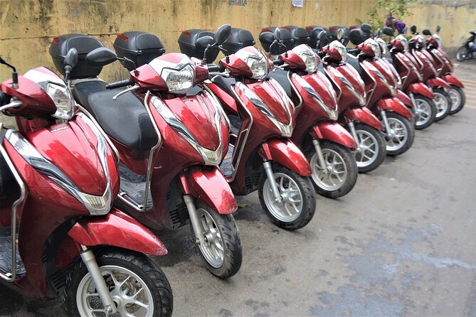 Hanoi Motorbike Tours Led By Women: Hanoi Outskirts & Rural Life - Rice paddies and the road to Co Loa