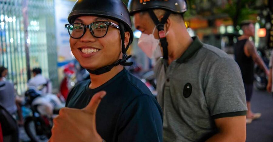 Hanoi Night Lights Food Tour by Motorbike - Why Hanoi makes sense at night by motorbike