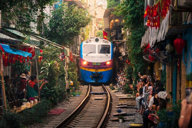 Hanoi Scooter Tour: History, Culture, Train Street on Motorbike - The Ho Chi Minh Complex takes the first 90 minutes