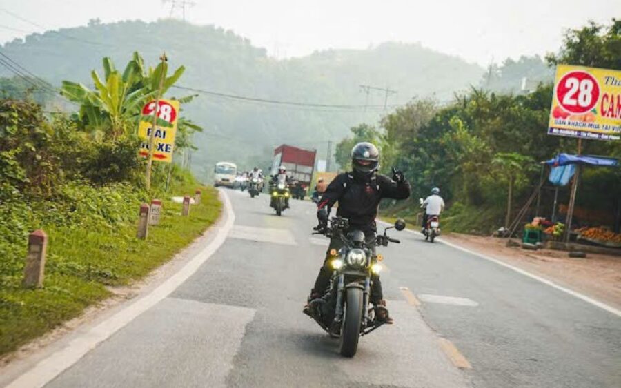 Hanoi tour: Ha Giang Loop 2 days 1 night - Motorbike tour - Cat King’s Palace and the road to Dong Van