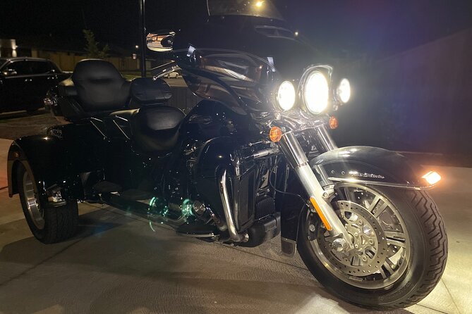Harley Davidson Trike Tour of Melbourne - A private ride with room for personal interests