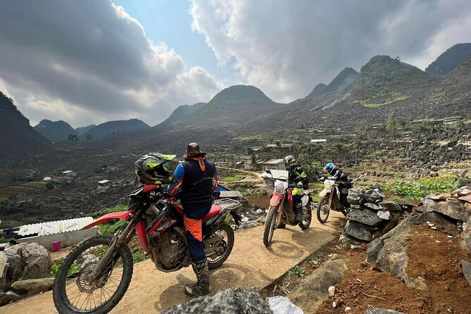 High Quality Motorcycle Dirt Bike 3 Days Tour + Private Room - What the $385 price really covers