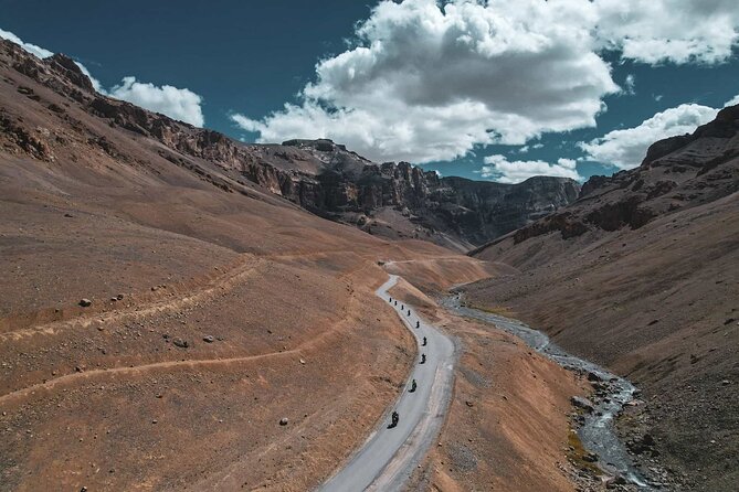 Himalayas: 15 Days Motorbike Tour To North India - Days 1 and 2: Delhi to Manali and the first motorcycle day