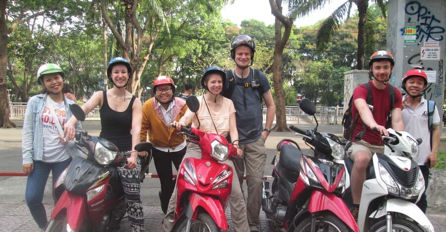 Ho Chi Minh City: Ghost, Belief & Culture Tour on Motorbike - The funeral house and the customs of mourning