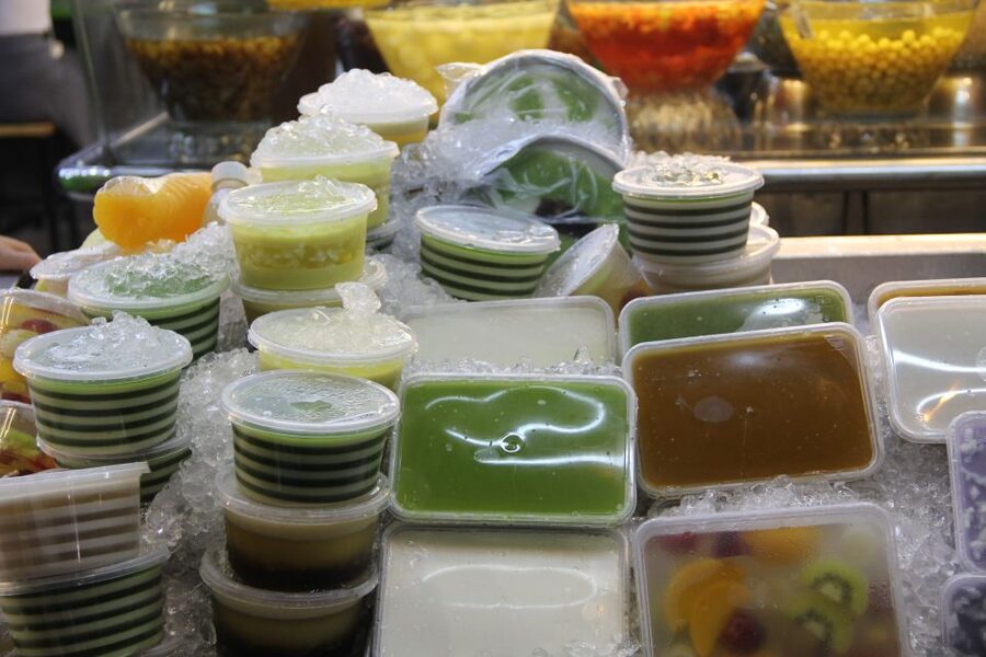 Ho Chi Minh City’s Most Tasty Street Food Tour by Motorbike - The meal begins with a wider view of Vietnamese food
