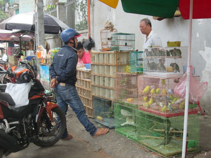 Ho Chi Minh City: Saigon Morning Markets Tour by Motorbike - Walking stops make the ride worthwhile