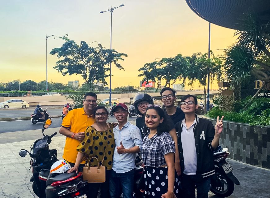 Ho Chi Minh City: Street Food and Sightseeing by Motorbike - The floating market in old Saigon