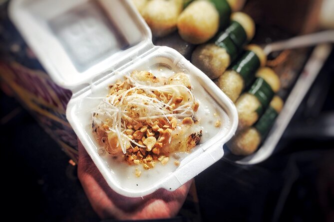 Ho Chi Minh City Street Food Tour & Sightseeing By Motorbike - Bánh mì in District 10