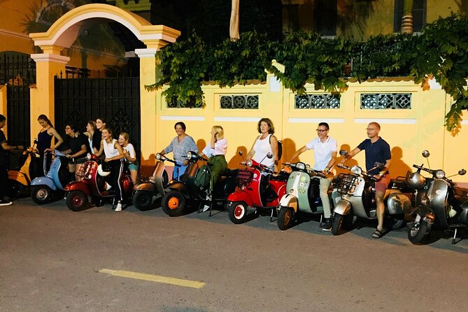 Ho Chi Minh Nightlife & Street Food Tour By Motorbike - Why a scooter is the right way to see Saigon at night