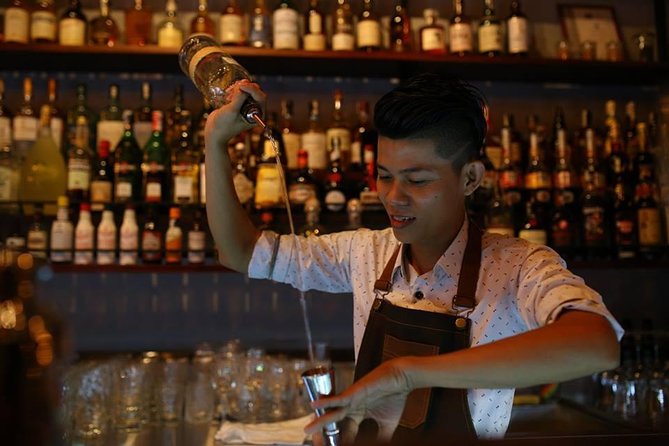 Ho Chi Minh Nightlife & Street Food Tour By Motorbike - Starting at 6 pm near Ben Thanh Market