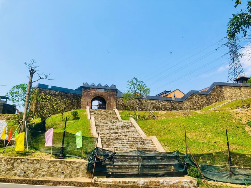 Hoi An: Easy Rider Tour via Hai Van Pass To/ From Hue (1way) - What the driver service adds