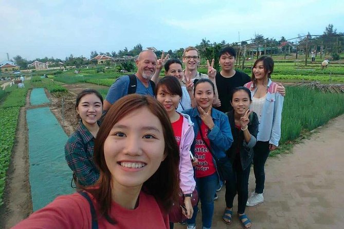 Hoi An Food Tour by Motorbike with Tastings and Dinner - Dinner and beer at a local restaurant
