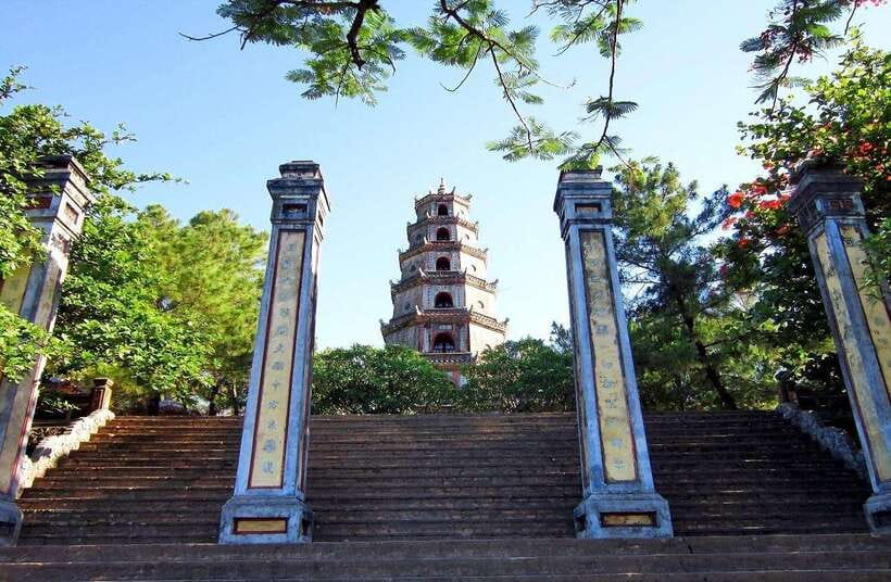 Hue City Motorbike Tour to Countryside, Pagoda & Royal Tombs - What the guide adds to the day