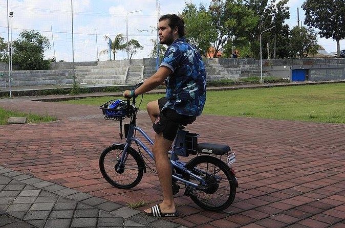 Jakarta Scooter Lessons and Motorcycle Lessons - What the two-hour lesson can realistically cover