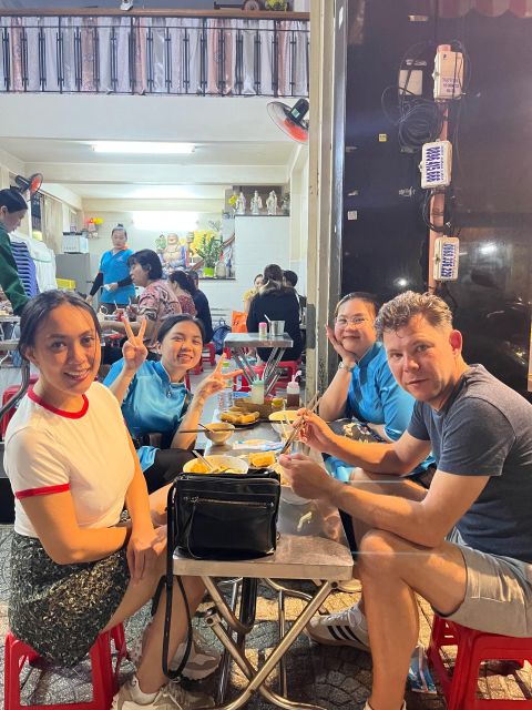KISSTOUR | Motorbike Vegan Food Tour in Ho Chi Minh - A Buddhist-inspired restaurant and Southern hu tieu