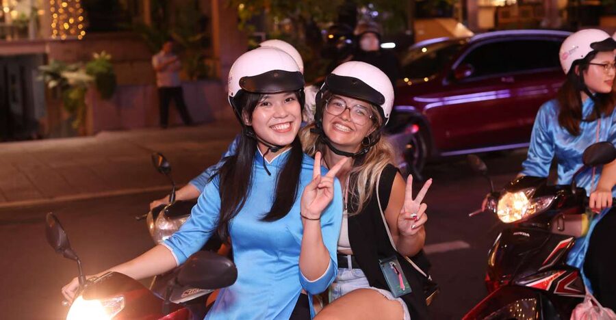 KISSTOUR| Saigon By Night & Street Food Tour on Motorbike - Practical points for a smoother evening