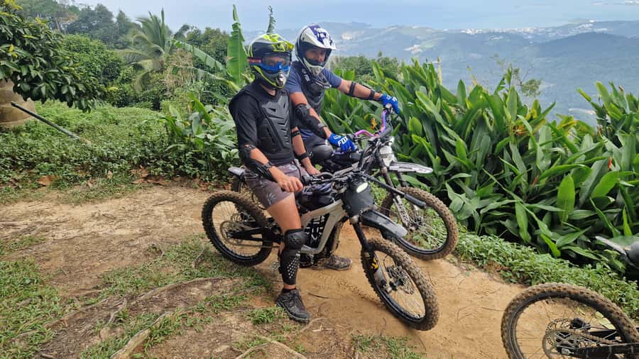 Koh Samui: Surron Electric Dirt Bike Jungle Adventure 2H - Getting Kitted Out at the Campsite