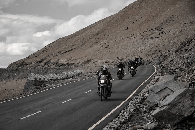 Leh Ladakh Motorcycle Tour - 7 Days Of Ultimate Thrill - Key points at a glance