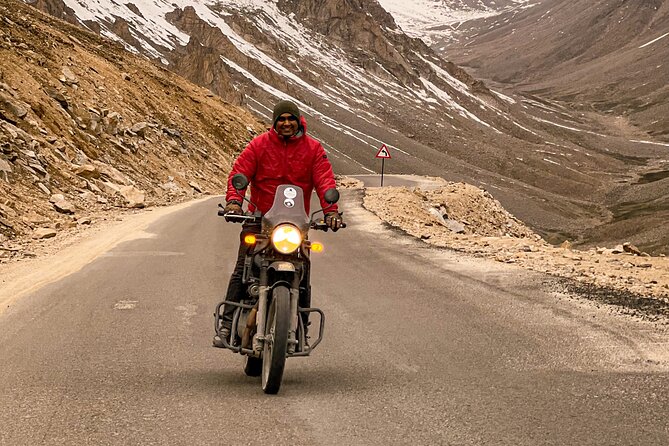 Leh Ladakh Motorcycle Tour / Private Luxury Car Tours - What this seven-day Ladakh route gets right