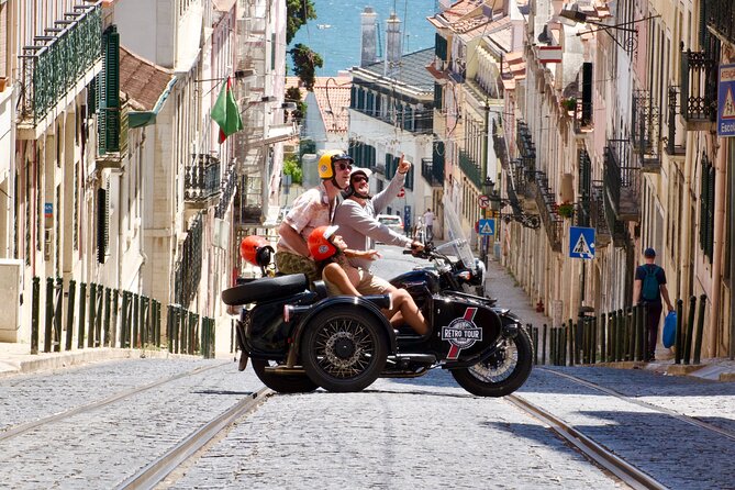 Lisbon Historic - Private Vintage Sidecar Tour - Viewpoints, gardens, and a pause with a local feel