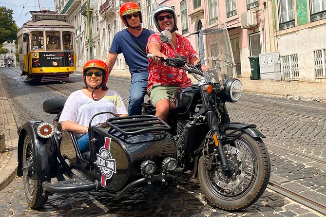 Lisbon Historic - Private Vintage Sidecar Tour - Liberty Avenue, Rossio, and Baixa in quick succession