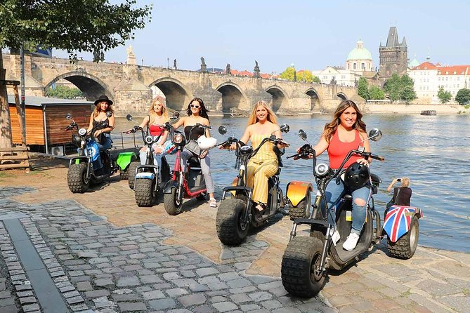 Live-Guided ️Trike-Harley️ Viewpoints tour of Prague - Key points at a glance