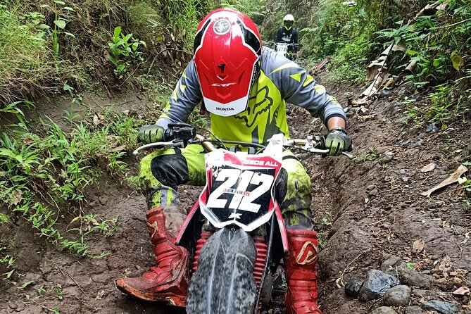 Lombok Off Road Dirt Biking and Enduro Trails Adventure - Blue Lake Central Lombok and the second swim