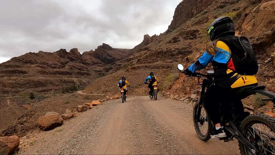 Maspalomas: Guided Offroad Tour on Electric Enduro Motorcycles - Why this ride is different from a standard Maspalomas excursion