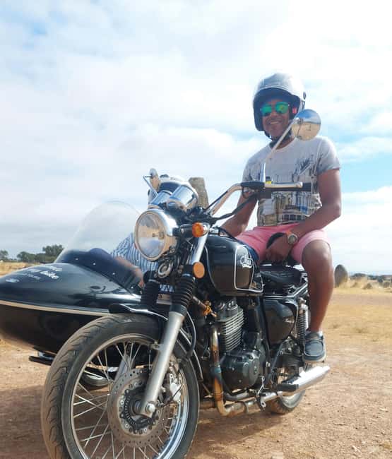 Megalithic & Medieval Tour of Monsaraz in a Moto Sidecar - Five things to know before booking