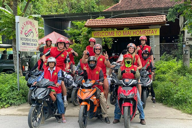 Motorbike 1 Day Off The Beaten Track, Hidden Villages, rice field - Lunch in Ta Phin and time with the Red Dao community