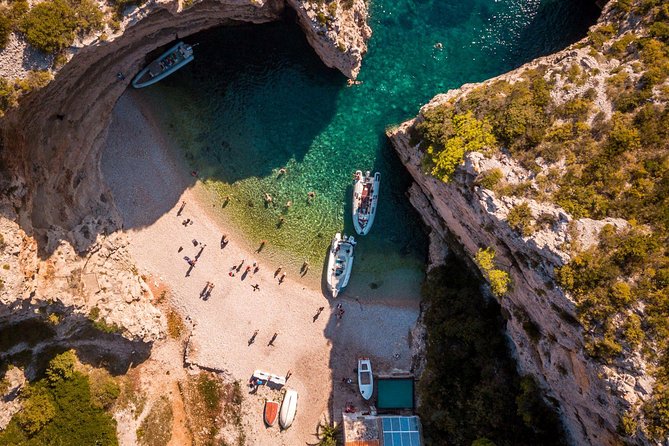 Motorcycle rental Trogir / BMW F850GS / Your own motorbike tour - Booking details worth checking twice