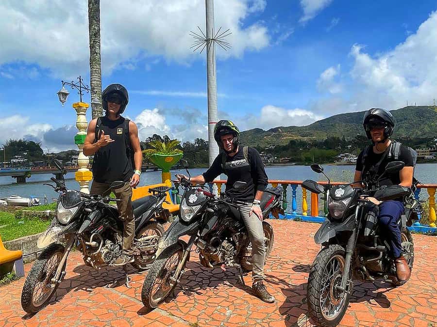 Motorcycle tour from Medellin to Guatape - Leaving El Poblado for the Medellín-Bogotá highway