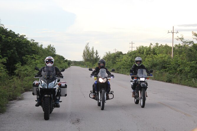 Motorcycle Tours Mexican Caribbean. Experienced motorcyclist only - Make Bacalar the freshwater destination