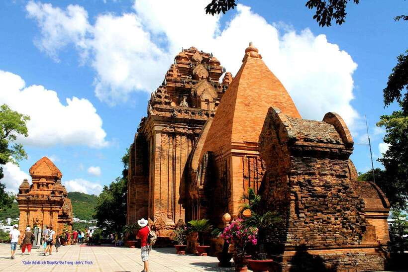Nha Trang: Half-Day City Tour by Motorcycle - Ponagar Tower and Long Son Pagoda