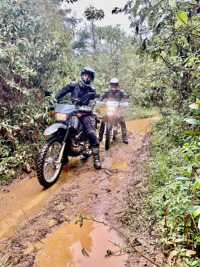 Off-road motorcycle adventure through the Medellín mountains - Key points for choosing the Guarne ride