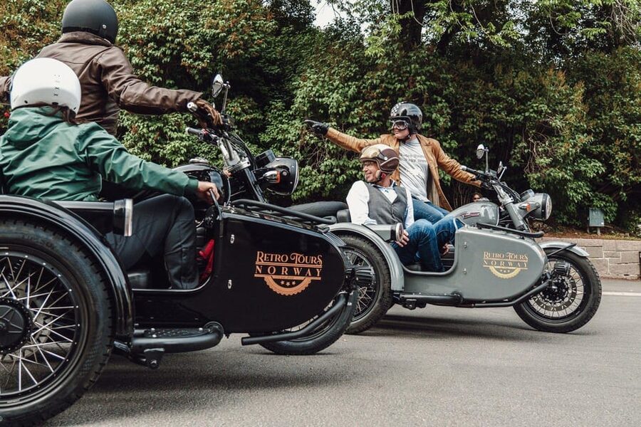 Oslo: 2-Hour Retro Motorcycle Sidecar City Tour - Starting downtown at Parliament and the Royal Palace