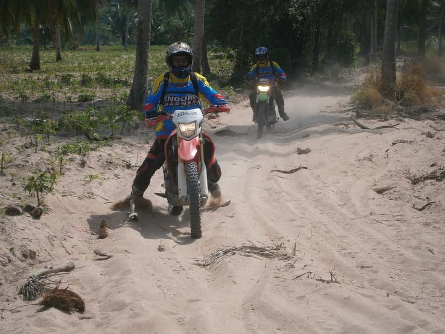 Pattaya: Full-Day Guided Enduro Tour with Meal - Three hours of changing ground