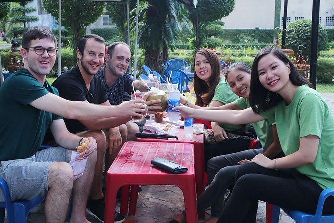 Private Ho Chi Minh Sightseeing by Motorbike with Local Students - Thich Quang Duc Monument and a difficult chapter