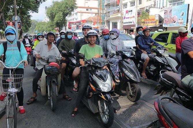 Private Ho Chi Minh Sightseeing by Motorbike with Local Students - A local wet market with less polished sights