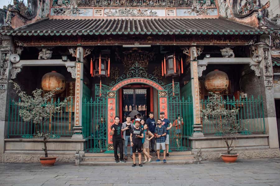 Private Saigon History, Hidden Gems & Culture Motorbike Tour - Chinatown and Thien Hau Temple