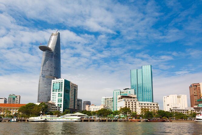 Private Saigon Ultimate Street Food & Motorbike Experience - Key points to know before booking