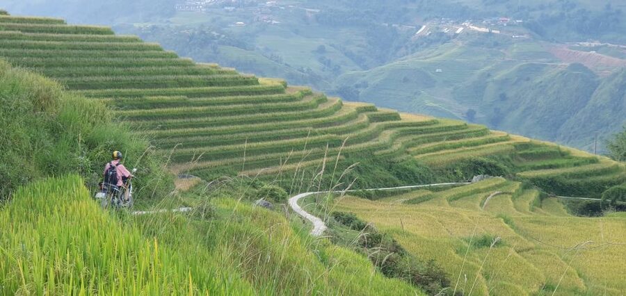 Sa Pa: Guided Motorbike Tour to Ethnic Villages with Lunch - Weather, clothing, and comfort
