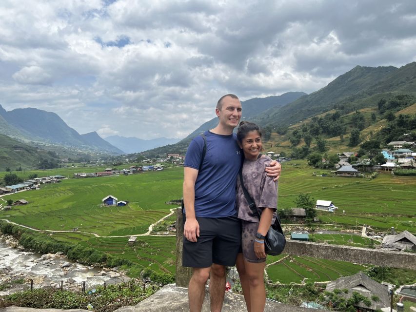 Sa Pa: Guided Motorbike Tour to Ethnic Villages with Lunch - Meeting the Black Hmong and Red Dao communities