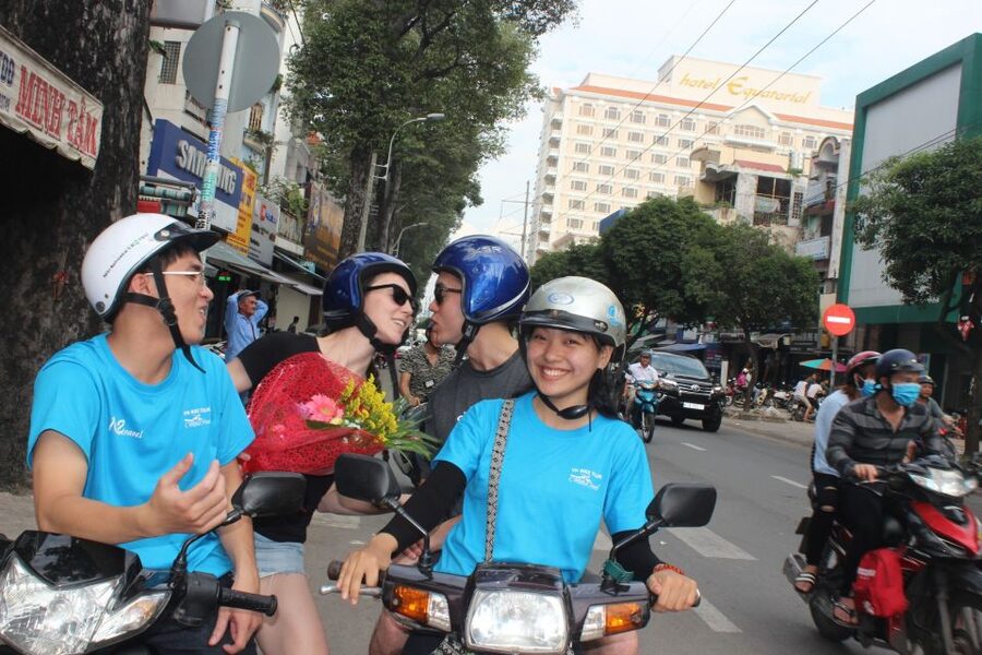 Saigon City Motorbike Tour - District 10 and the city’s flower trade