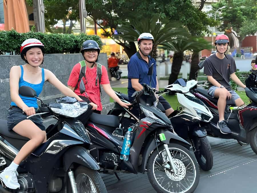 Saigon: Half-Day City Tour by Motorcycle - District 7: the Japanese and Korean quarter