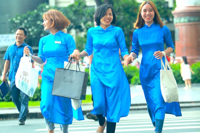 Saigon Half Day Shopping Tour by Motorbikes - KissTour - Why Ben Thanh Market is not the whole story