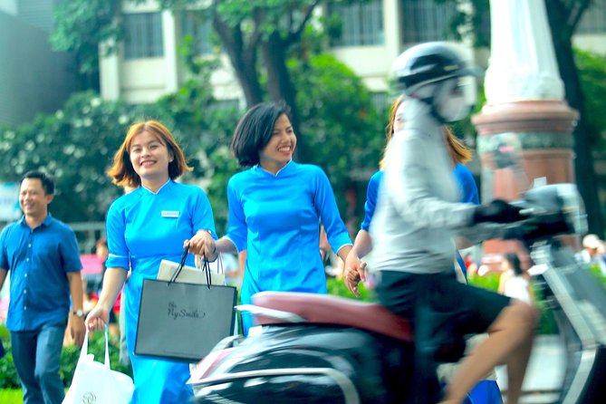 Saigon Half Day Shopping Tour by Motorbikes - KissTour - A personal rider for every shopper