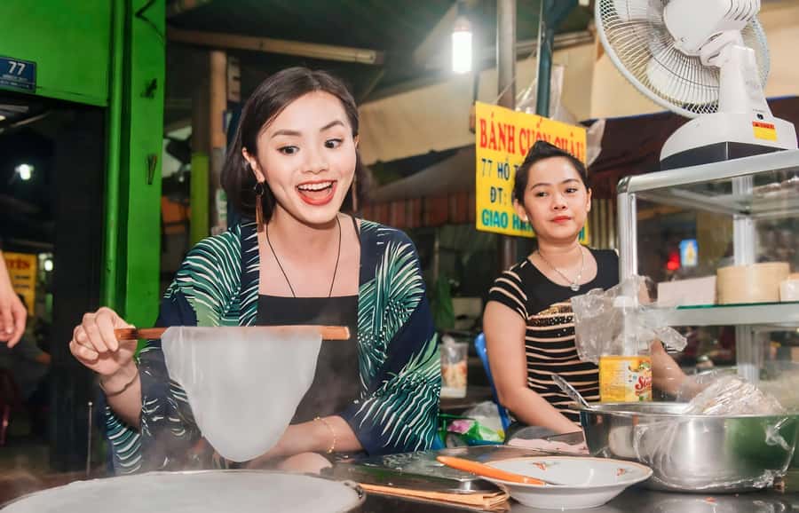 Saigon: Street Food Tasting & Sightseeing Tour by Motorbike - What the $27 price really covers