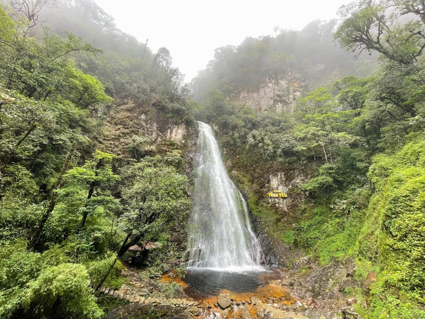 Sapa: Motorbike Tour 1 Day Visit Waterfalls & Local Villages - A short visit with a Black Hmong family